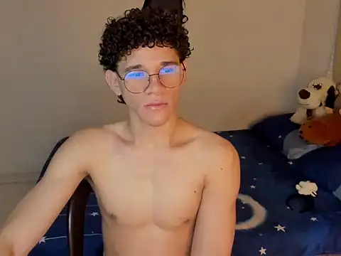 Tom Blues online show from October 22, 2025, 10:59 am