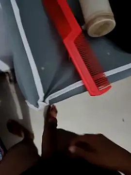 Snapshot of riyaroy087 chatting on February 21, 2026, 9:32 am riyaroy087 online show from February 21, 2026, 9:32 am