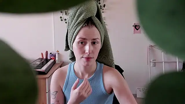 VesperaCeleste online show from March 2, 2026, 10:00 am