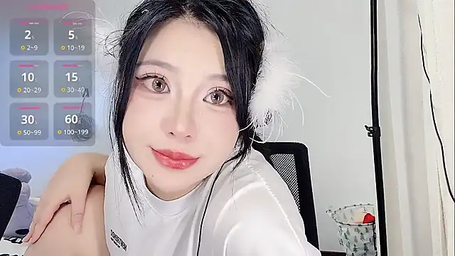 Snapshot of medusanamei chatting on October 13, 2025, 1:00 pm medusanamei online show from October 13, 2025, 1:00 pm