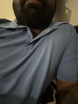 DJLOVE280825 online show from March 13, 2026, 11:33 pm