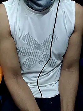 chocolate alone online show from October 15, 2025, 6:41 pm