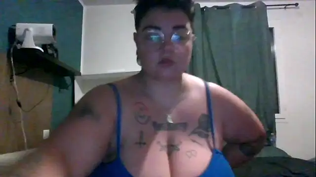 PirateXL online show from May 14, 2026, 11:22 pm