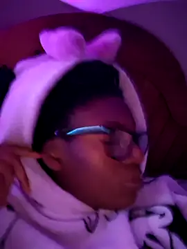 SexyGemBeautyX online show from December 20, 2025, 6:04 pm