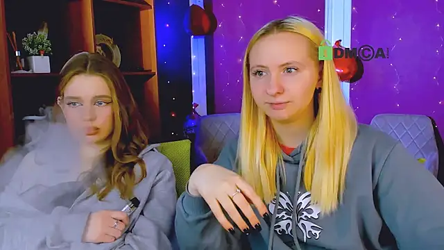 mila glow1 online show from February 19, 2026, 7:54 pm