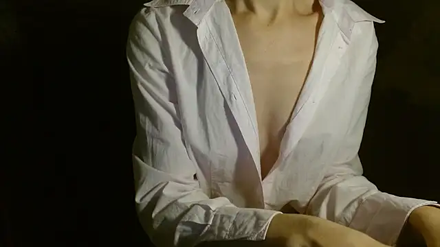 LorraineOSun online show from March 2, 2025, 8:29 pm