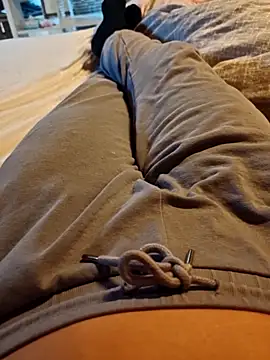 Horny mummy online show from November 1, 2025, 2:19 pm