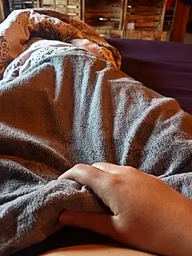 Horny mummy online show from April 5, 2026, 6:21 am