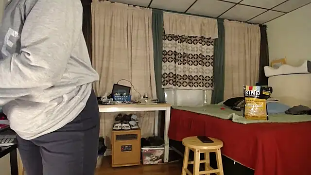 ANALTRAINING4U2 online show from March 21, 2025, 2:50 am