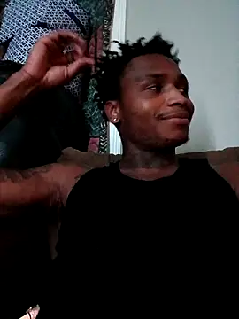 Snapshot of Dropdingo chatting on October 10, 2025, 2:21 am Dropdingo online show from October 10, 2025, 2:21 am