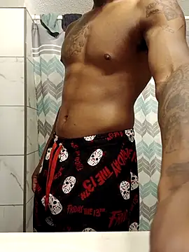 Snapshot of Dropdingo chatting on October 10, 2025, 2:27 pm Dropdingo online show from October 10, 2025, 2:27 pm