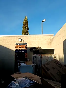 Snapshot of Dropdingo chatting on November 11, 2025, 1:33 pm Dropdingo online show from November 11, 2025, 1:33 pm