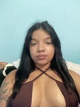 lola bn online show from September 22, 2025, 1:40 am