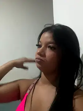 lola bn online show from October 9, 2025, 11:47 pm