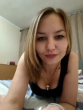 VeroLoverx online show from September 23, 2025, 8:12 pm