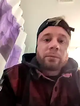 Snapshot of Chffbhf chatting on October 21, 2025, 6:58 am Chffbhf online show from October 21, 2025, 6:58 am