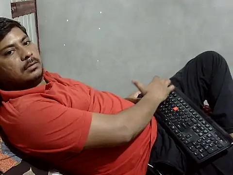 Ajmersingh335512 online show from March 10, 2026, 4:01 pm