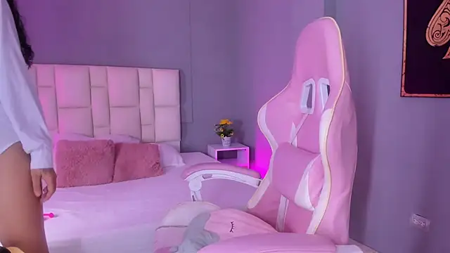 SammyRose  online show from March 7, 2026, 7:00 pm