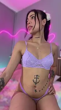 SammyRose  online show from May 13, 2026, 8:06 pm