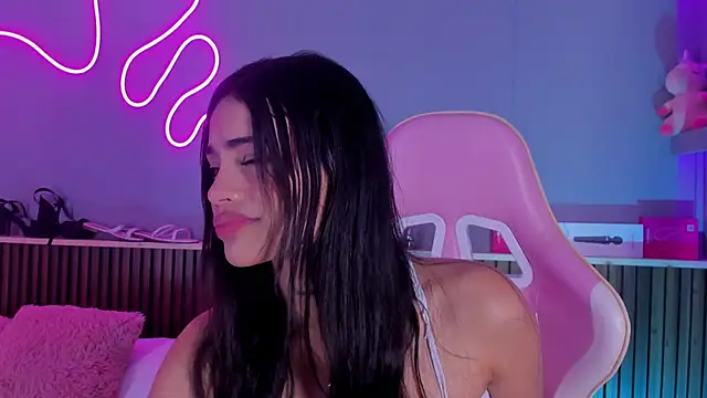 SammyRose  online show from May 16, 2026, 7:34 pm