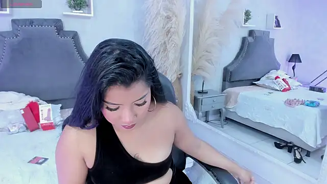 BritanyBrown  online show from March 12, 2026, 4:51 am