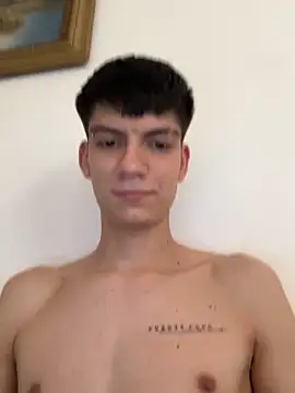 Snapshot of Luck__090 chatting on April 9, 2026, 7:52 pm Luck 090 online show from April 9, 2026, 7:52 pm