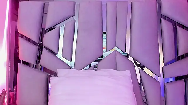  valeria saenz  online show from November 29, 2025, 2:03 am