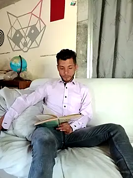 AlphaAlterX online show from September 23, 2025, 2:53 pm