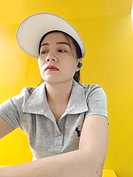 bingxin- online show from June 28, 2026, 2:39 am