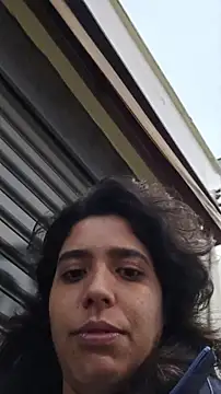 Maricamposs online show from April 10, 2026, 9:14 am