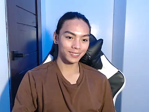 Snapshot of Bad_angelxx chatting on September 19, 2025, 5:13 pm Bad angelxx online show from September 19, 2025, 5:13 pm