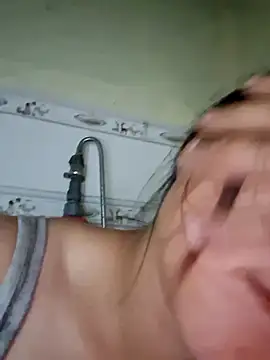 ALIENHR38 online show from September 29, 2025, 1:38 pm