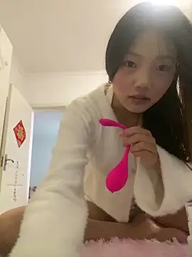 Snapshot of xixi_28 chatting on October 1, 2025, 4:07 am xixi 28 online show from October 1, 2025, 4:07 am