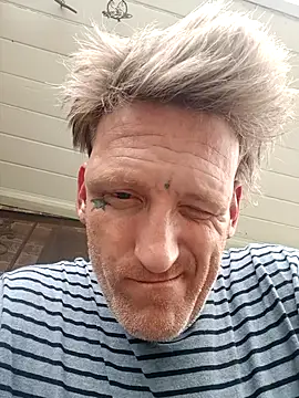 Snapshot of MRTATTWO chatting on September 14, 2025, 10:53 pm MRTATTWO online show from September 14, 2025, 10:53 pm