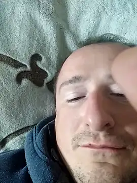 zurab39 online show from September 28, 2025, 12:54 pm