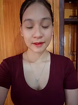 Snapshot of ChiecumBae chatting on October 12, 2025, 1:04 am ChiecumBae online show from October 12, 2025, 1:04 am