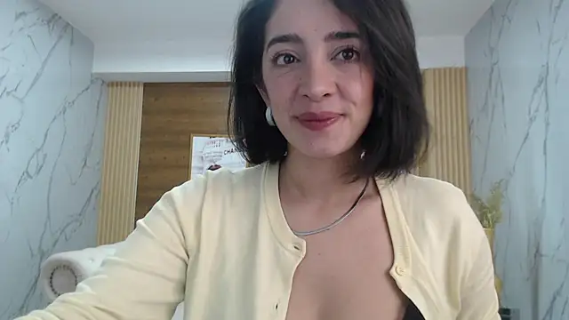 sara lopez s online show from March 26, 2026, 1:49 pm