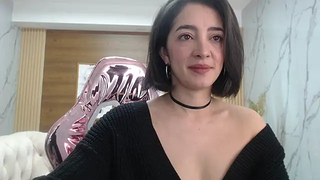 sara lopez s online show from March 29, 2026, 1:22 pm