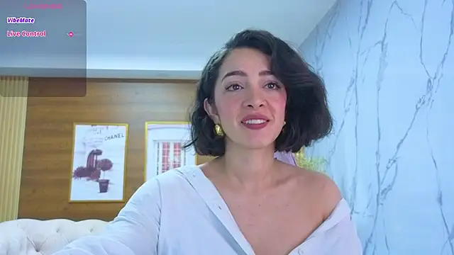 Snapshot of sara_lopez_s chatting on June 30, 2026, 1:45 pm sara lopez s online show from June 30, 2026, 1:45 pm