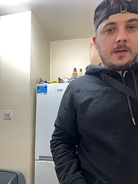 XXKieran online show from April 21, 2026, 8:09 am