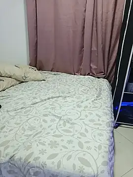 GabyMontenegro online show from February 19, 2026, 3:46 am