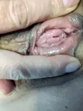 Lyly suri07 online show from December 16, 2025, 5:07 pm