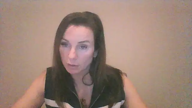 Justnani001 online show from March 1, 2026, 10:45 pm