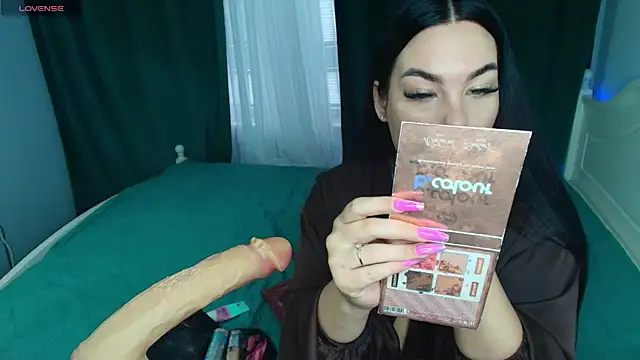 katerine Monroe online show from October 25, 2025, 7:38 am