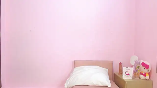 kiity horny  online show from October 14, 2025, 12:50 pm