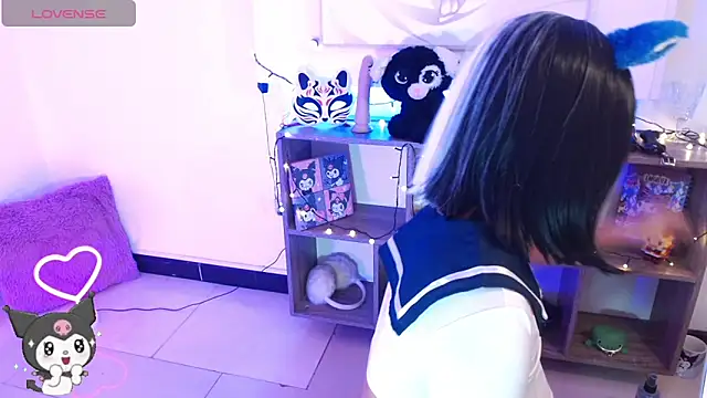 lil candy77 online show from March 16, 2026, 12:09 pm