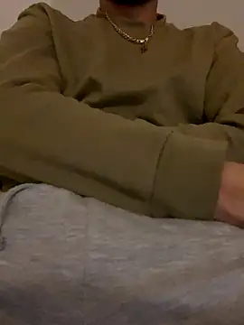 bmwe71 online show from October 13, 2025, 9:15 pm