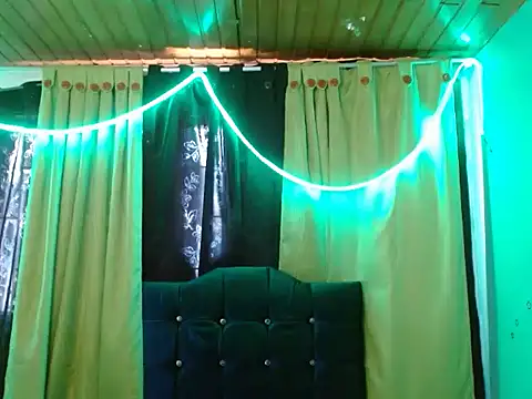 canelasexy 1 online show from March 23, 2026, 5:28 pm