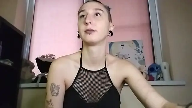 Snapshot of Lana_Tevs chatting on November 7, 2025, 12:49 pm Lana Tevs online show from November 7, 2025, 12:49 pm