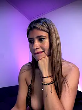 Skarlett 12  online show from October 4, 2025, 10:57 am